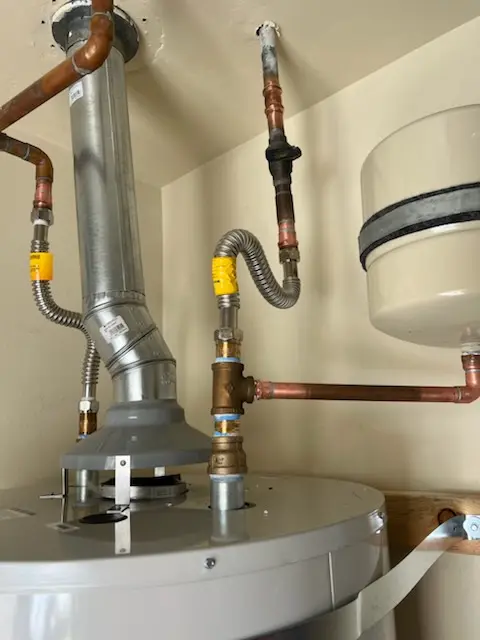 Water heater installation and plumbing repair in La Crescenta-Montrose